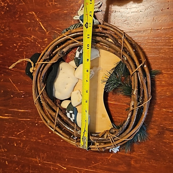 Rustic Retro Christmas Snowman Welcome Sign - Picture 8 of 8
